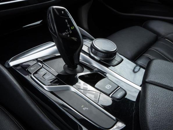 BMW 5 серии VII (G30/G31/G38) с пробегом 2019 года, цена 3 549 000 рублей, 102043 км, седан, Автокод Объявления
