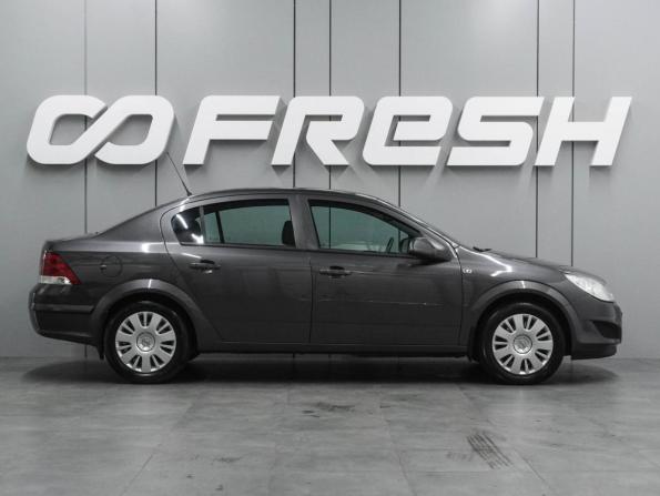 Opel Astra H Рестайлинг с пробегом 2011 года, цена 1 159 000 рублей, 34722 км, седан, Автокод Объявления