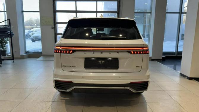 Geely Monjaro I Рестайлинг с пробегом 2024 года, цена 4 099 000 рублей, 8379 км, внедорожник, Автокод Объявления