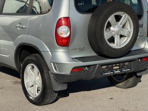Chevrolet Niva I Рестайлинг с пробегом 2015 года, цена 785 000 рублей, 84515 км, внедорожник, Автокод Объявления