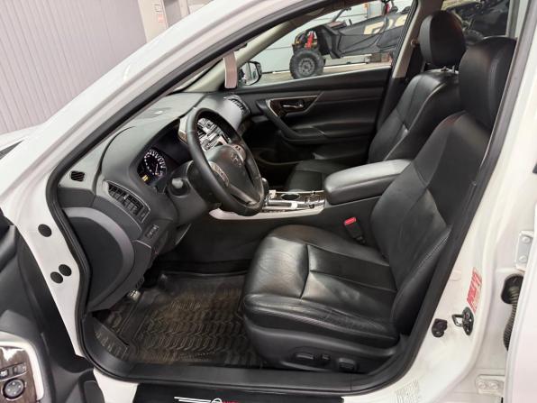 Nissan Teana III с пробегом 2014 года, цена 1 347 000 рублей, 158956 км, седан, Автокод Объявления