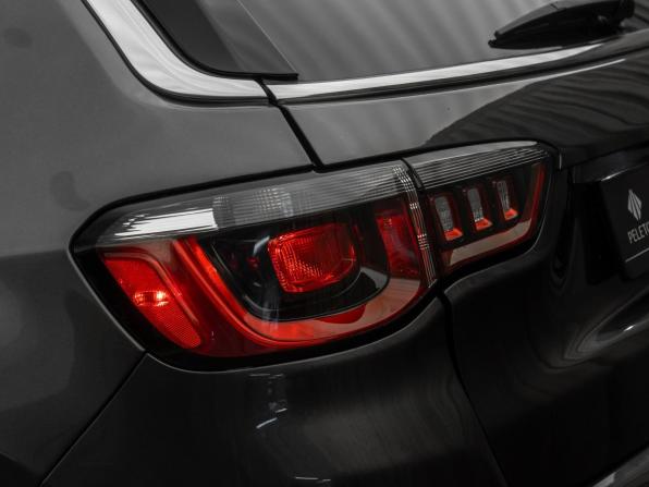 Jeep Compass II Рестайлинг с пробегом 2022 года, цена 3 300 000 рублей, 22509 км, внедорожник, Автокод Объявления