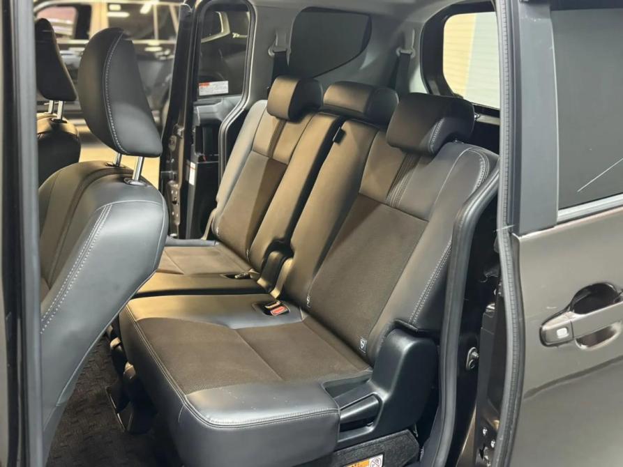 Toyota Sienta II Рестайлинг Красноярск  - изображение 11