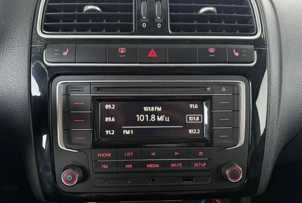 Volkswagen Polo V Рестайлинг Киров  - изображение 20