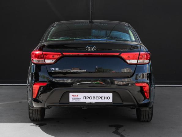 Kia Rio IV с пробегом 2018 года, цена 1 290 000 рублей, 166000 км, седан, Автокод Объявления