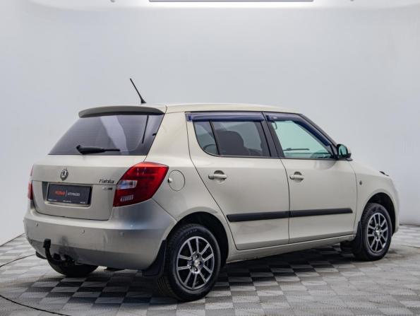 Skoda Fabia II Рестайлинг с пробегом 2012 года, цена 420 000 рублей, 256128 км, хэтчбек, Автокод Объявления