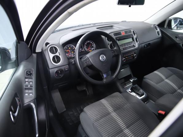 Volkswagen Tiguan I с пробегом 2010 года, цена 940 000 рублей, 245127 км, внедорожник, Автокод Объявления