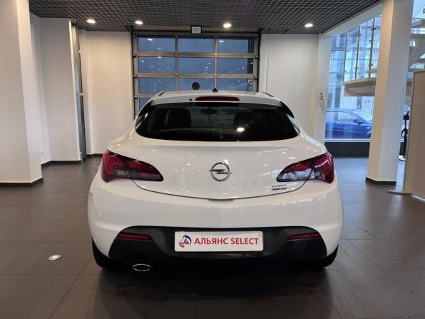 Opel Astra J Рестайлинг с пробегом 2013 года, цена 720 000 рублей, 217706 км, хэтчбек, Автокод Объявления