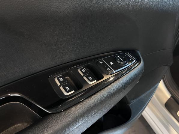 Kia Optima IV Рестайлинг с пробегом 2018 года, цена 2 146 000 рублей, 122630 км, седан, Автокод Объявления