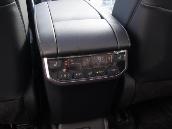 Toyota Highlander IV (XU70) с пробегом 2026 года, цена 5 650 000 рублей, 22 км, внедорожник, Автокод Объявления