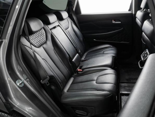 Hyundai Santa Fe IV с пробегом 2018 года, цена 2 749 000 рублей, 138967 км, внедорожник, Автокод Объявления
