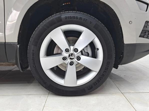 Skoda Karoq I с пробегом 2020 года, цена 2 199 000 рублей, 207000 км, внедорожник, Автокод Объявления