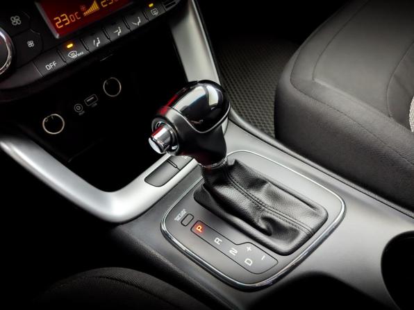 Kia Ceed II Рестайлинг с пробегом 2017 года, цена 1 185 000 рублей, 177682 км, хэтчбек, Автокод Объявления