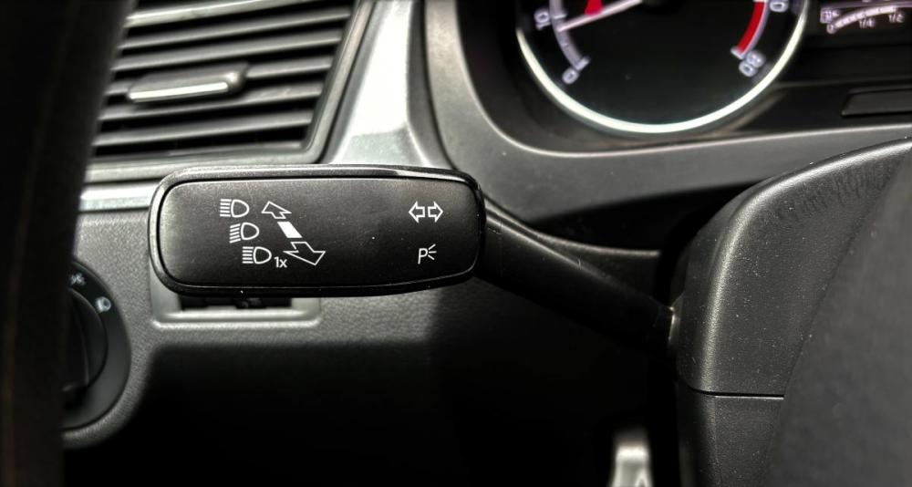 Skoda Rapid I Рестайлинг Брянск  - изображение 13