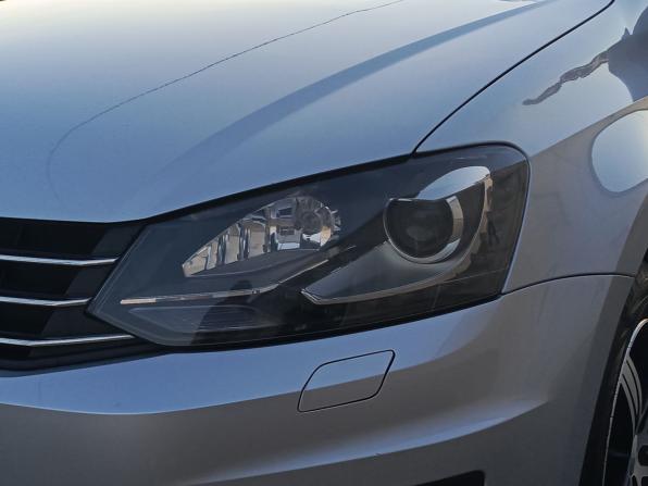 Volkswagen Polo V Рестайлинг с пробегом 2017 года, цена 1 365 000 рублей, 110000 км, седан, Автокод Объявления