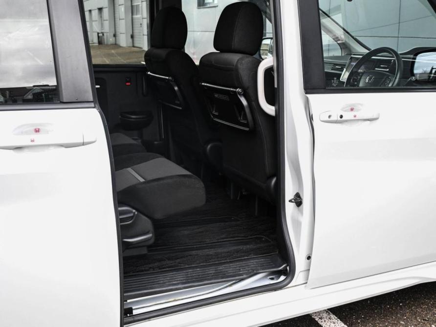 Honda Stepwgn V Рестайлинг Новороссийск  - изображение 11