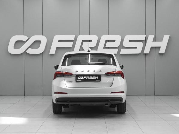 Skoda Rapid II с пробегом 2022 года, цена 1 765 000 рублей, 118263 км, лифтбек, Автокод Объявления