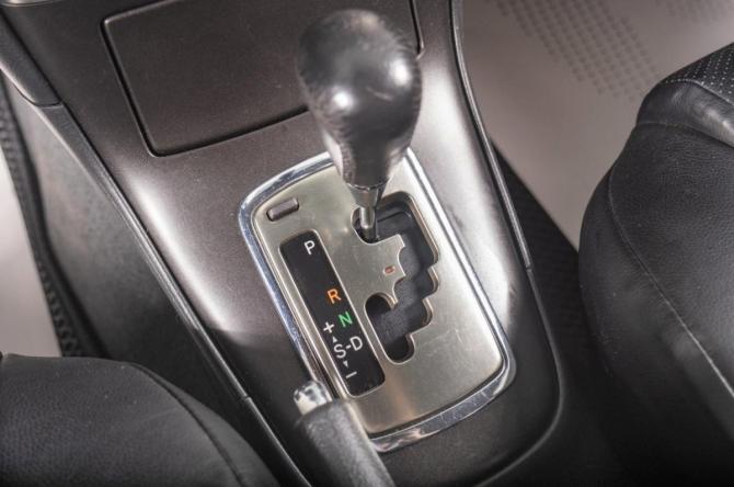 Toyota Avensis II с пробегом 2005 года, цена 899 000 рублей, 209379 км, седан, Автокод Объявления