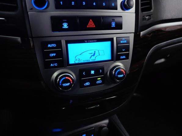 Hyundai Santa Fe II Рестайлинг с пробегом 2011 года, цена 1 319 000 рублей, 211000 км, внедорожник, Автокод Объявления