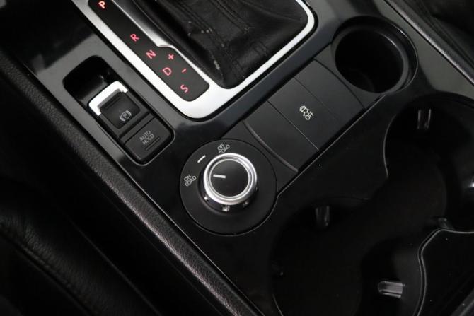 Volkswagen Touareg II с пробегом 2011 года, цена 1 799 990 рублей, 312026 км, внедорожник, Автокод Объявления