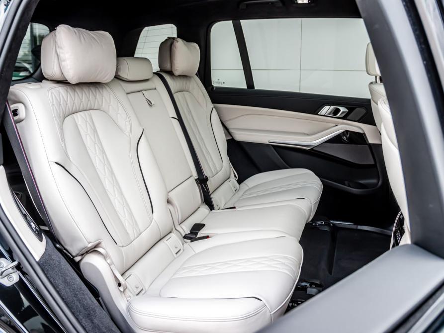 BMW X7 I (G07) Рестайлинг Магнитогорск  - изображение 16