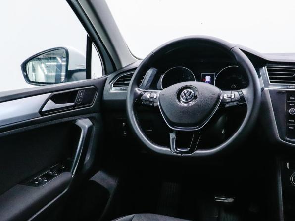 Volkswagen Tiguan II с пробегом 2020 года, цена 2 000 000 рублей, 185955 км, внедорожник, Автокод Объявления