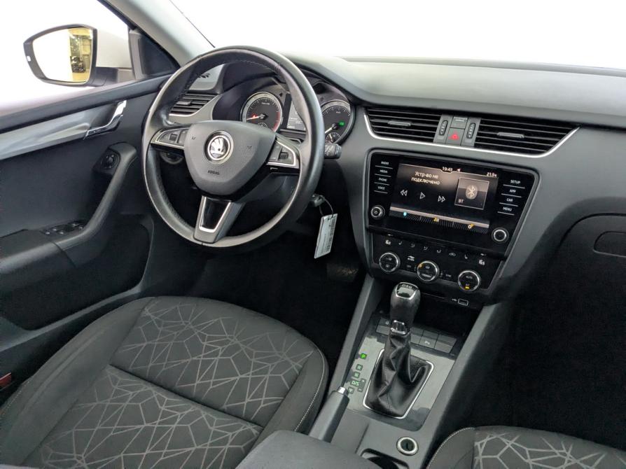 Skoda Octavia III (A7) Рестайлинг Москва  - изображение 27