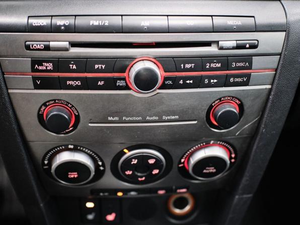 Mazda 3 I (BK) Рестайлинг с пробегом 2007 года, цена 463 000 рублей, 211686 км, седан, Автокод Объявления