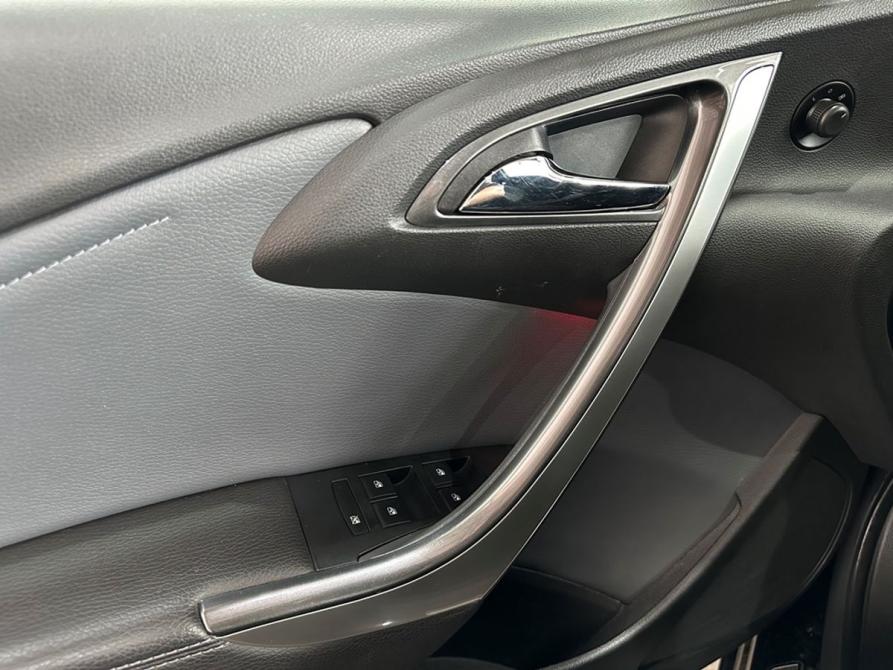Opel Astra J Рестайлинг Москва  - изображение 18