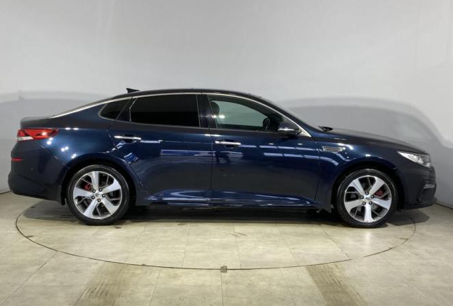Kia Optima IV Рестайлинг с пробегом 2018 года, цена 2 080 000 рублей, 101979 км, седан, Автокод Объявления