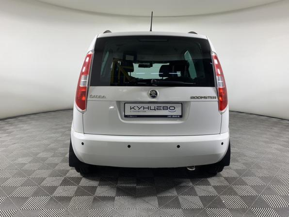 Skoda Roomster I Рестайлинг с пробегом 2014 года, цена 948 000 рублей, 49909 км, компактвэн, Автокод Объявления