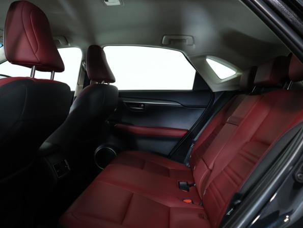 Lexus NX I Рестайлинг с пробегом 2019 года, цена 3 190 000 рублей, 89674 км, внедорожник, Автокод Объявления