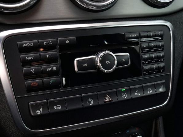 Mercedes-Benz GLA I (X156) с пробегом 2015 года, цена 2 650 000 рублей, 49323 км, внедорожник, Автокод Объявления