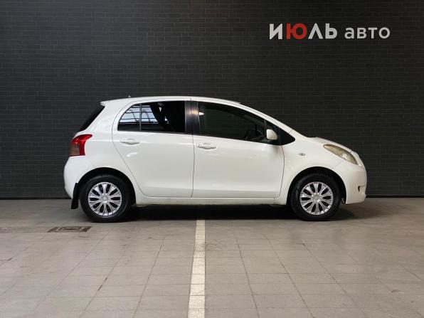 Toyota Vitz II (XP90) с пробегом 2005 года, цена 430 000 рублей, 199802 км, хэтчбек, Автокод Объявления