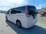 Toyota Esquire I Рестайлинг Тюмень  - изображение 25