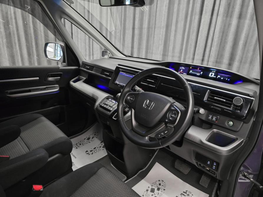 Honda Stepwgn V Красноярск  - изображение 11