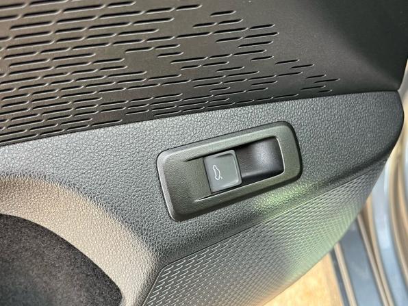 Skoda Octavia IV (A8) с пробегом 2021 года, цена 2 350 000 рублей, 57041 км, лифтбек, Автокод Объявления