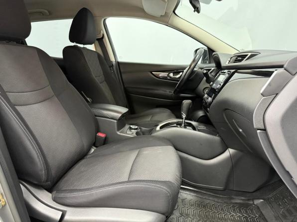 Nissan Qashqai II с пробегом 2017 года, цена 1 695 000 рублей, 145375 км, внедорожник, Автокод Объявления