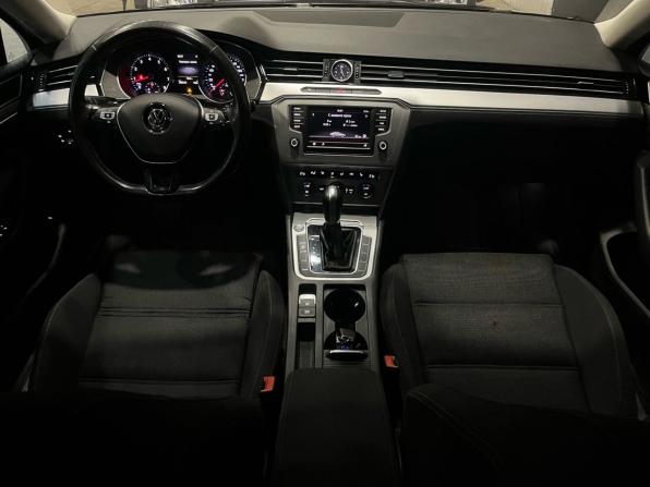 Volkswagen Passat B8 с пробегом 2016 года, цена 1 599 000 рублей, 208515 км, седан, Автокод Объявления