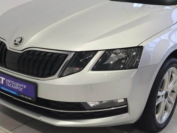 Skoda Octavia III (A7) Рестайлинг с пробегом 2017 года, цена 1 920 000 рублей, 127000 км, лифтбек, Автокод Объявления