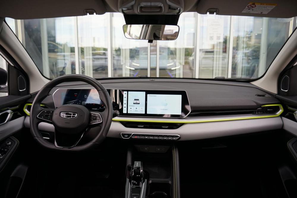 Geely Coolray I Рестайлинг Крым  - изображение 21