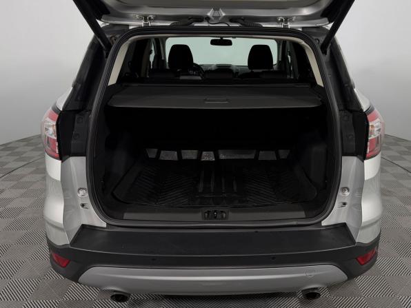 Ford Kuga II Рестайлинг с пробегом 2018 года, цена 1 850 000 рублей, 154572 км, внедорожник, Автокод Объявления
