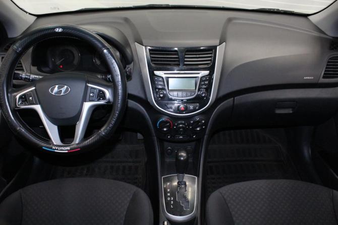 Hyundai Solaris I с пробегом 2012 года, цена 769 000 рублей, 191730 км, хэтчбек, Автокод Объявления