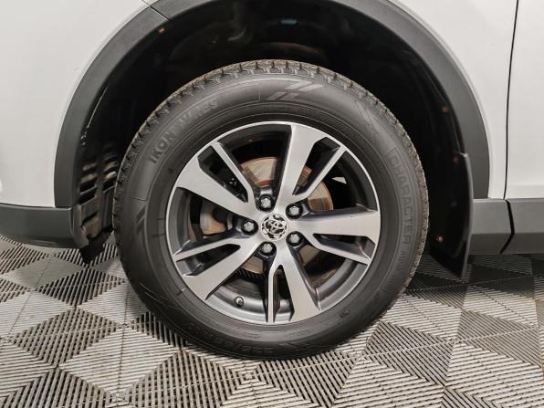 Toyota RAV4 IV (XA40) Рестайлинг с пробегом 2018 года, цена 2 075 000 рублей, 160417 км, внедорожник, Автокод Объявления