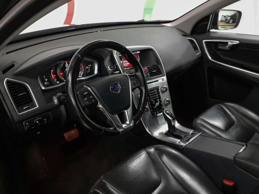 Volvo XC60 I Рестайлинг Москва  - изображение 7