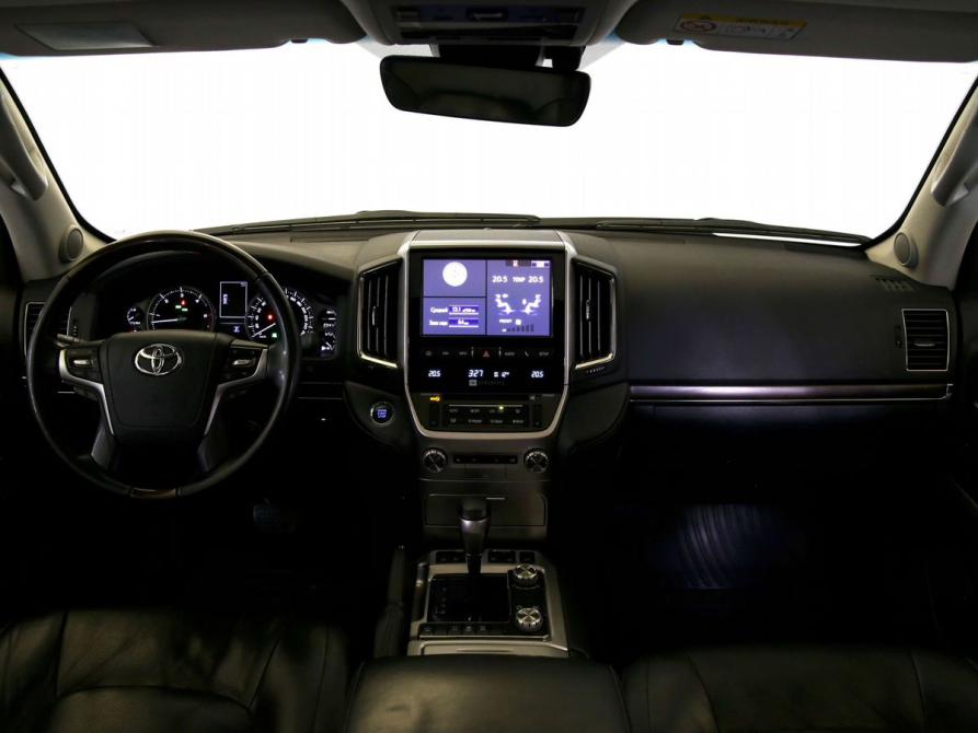 Toyota Land Cruiser 200 Series Рестайлинг 2 Санкт-Петербург  - изображение 15