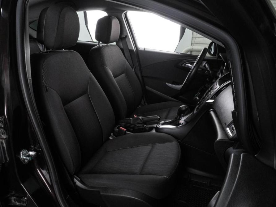 Opel Astra J Рестайлинг Воронеж  - изображение 8