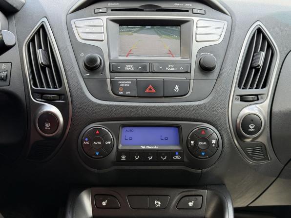 Hyundai ix35 I Рестайлинг с пробегом 2015 года, цена 1 199 000 рублей, 176873 км, внедорожник, Автокод Объявления