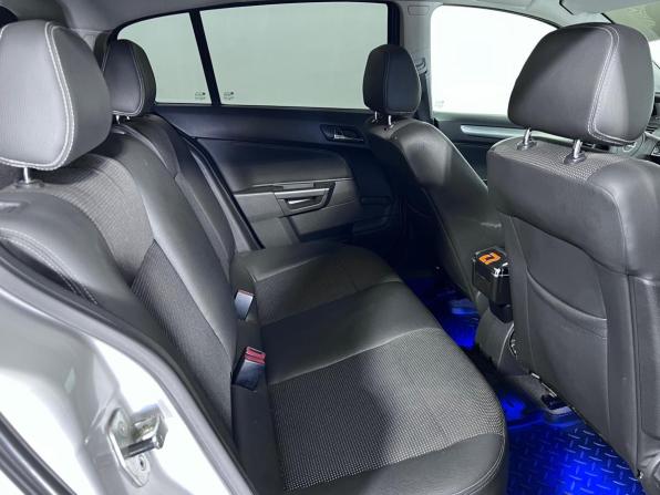Opel Astra H Рестайлинг с пробегом 2011 года, цена 597 000 рублей, 162356 км, хэтчбек, Автокод Объявления