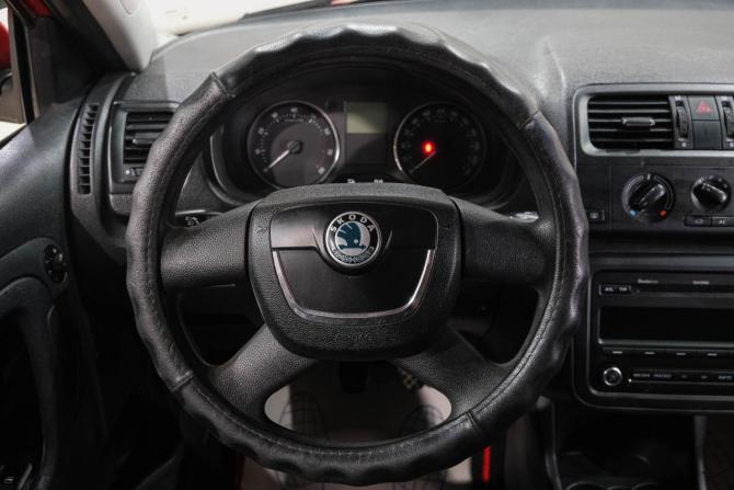 Skoda Fabia II Рестайлинг с пробегом 2013 года, цена 479 000 рублей, 190000 км, универсал, Автокод Объявления
